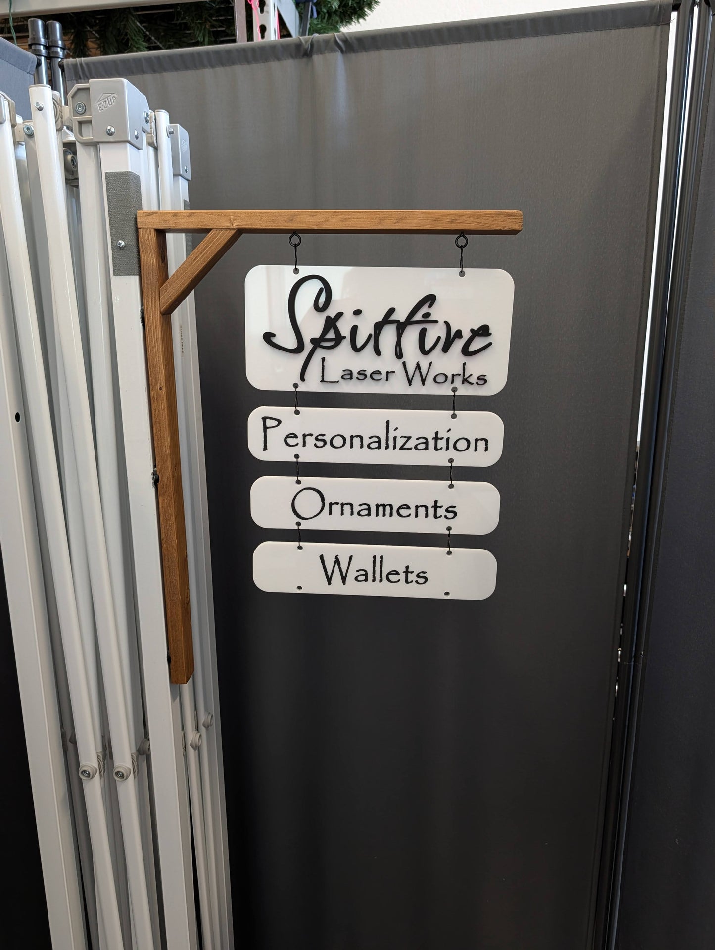 The Ultimate Market Sign: Modular Accent Sign