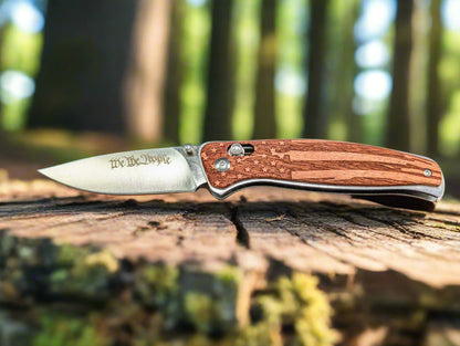 We The People - American Flag Knife.